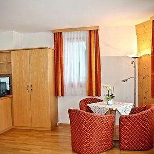 Pokój rodzinny z łóżkiem king-size